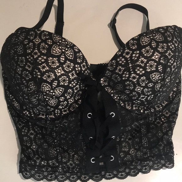 Victoria's Secret Other - Victoria Secrets Lace, Lightly Padded Demi